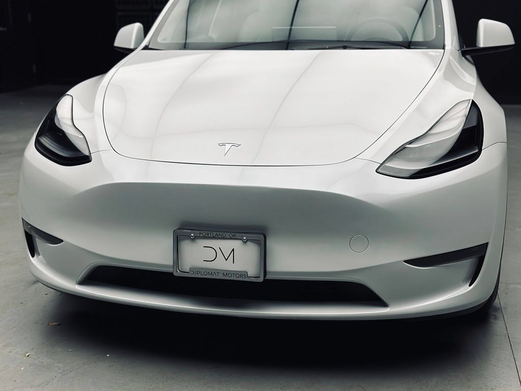 Used 2023 Tesla Model Y Performance AWD/4WD image 14