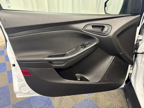 Used 2016 Ford Focus S FWD image 13