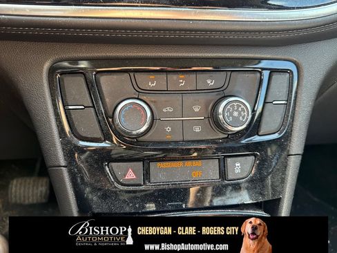 Used 2018 Buick Encore Preferred AWD/4WD image 19