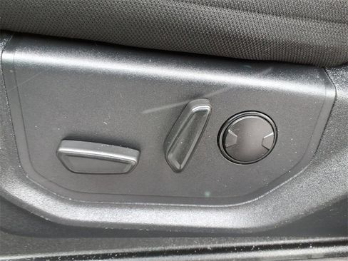 Used 2020 Ford F150 XL w/ Equipment Group 101A Mid image 25