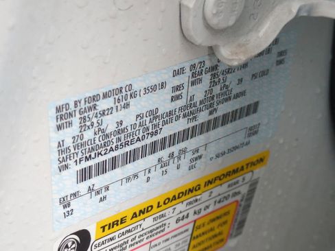 Used 2024 Ford Expedition Max Limited image 40