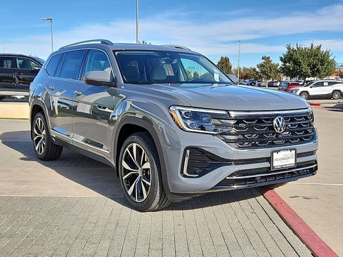 New 2026 Volkswagen Atlas SEL Premium R-Line image 5