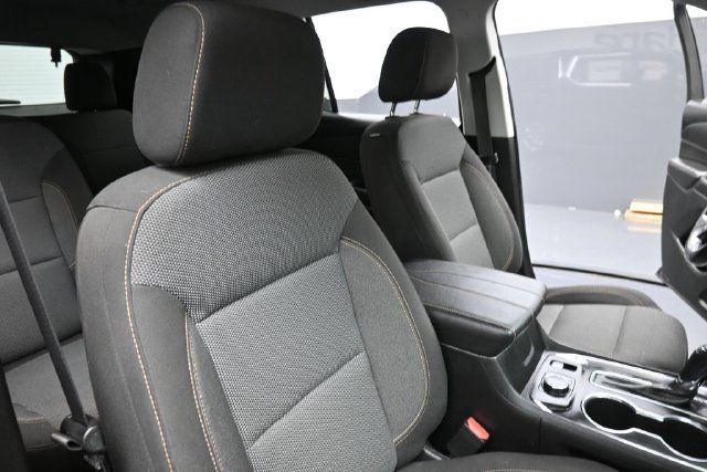 Used 2020 Chevrolet Traverse LT FWD image 34