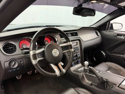 Used 2011 Ford Mustang GT Premium w/ 401A Rapid Spec Order Code RWD image 9