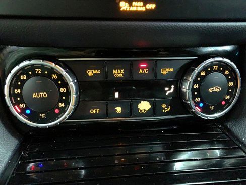 Used 2012 Mercedes-Benz CLS 63 AMG image 38