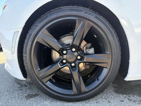 Used 2018 Chevrolet Camaro LT w/ RS Package RWD image 11