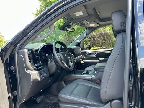 Used 2025 Chevrolet Silverado 2500 LTZ w/ Trail Boss Package AWD/4WD image 54