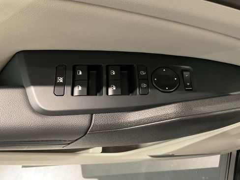 New 2026 Kia Sportage EX image 9