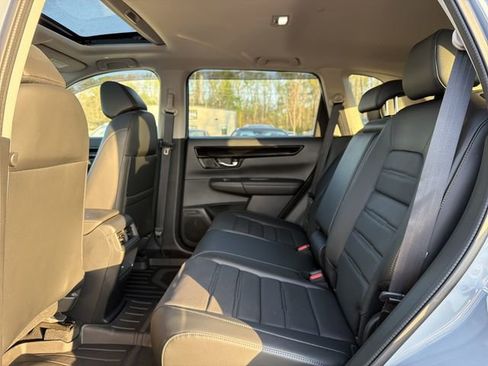 Used 2025 Honda CR-V EX-L image 13