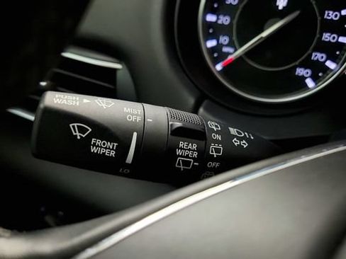 Used 2023 Maserati Levante GT AWD/4WD image 60