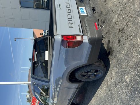 New 2026 Honda Ridgeline Black Edition image 7
