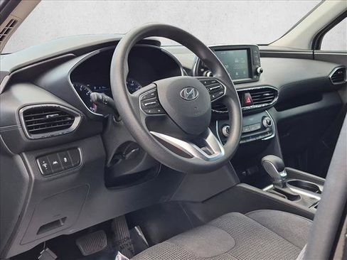 Used 2020 Hyundai Santa Fe SE FWD image 9