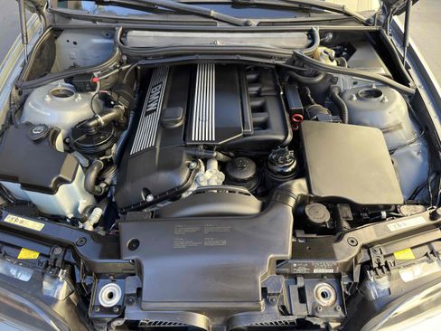 Used 2006 BMW 330Ci Convertible image 62