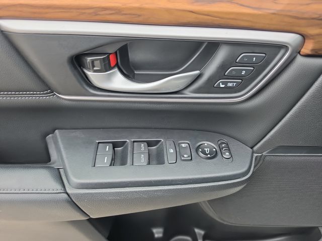 Used 2020 Honda CR-V Touring image 19