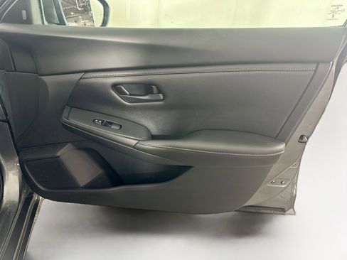 Used 2024 Nissan Sentra S image 29