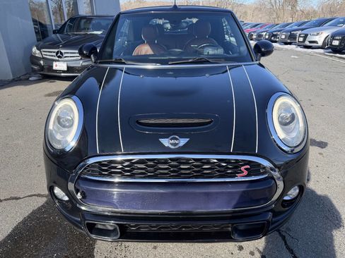 Used 2016 MINI Cooper S image 2