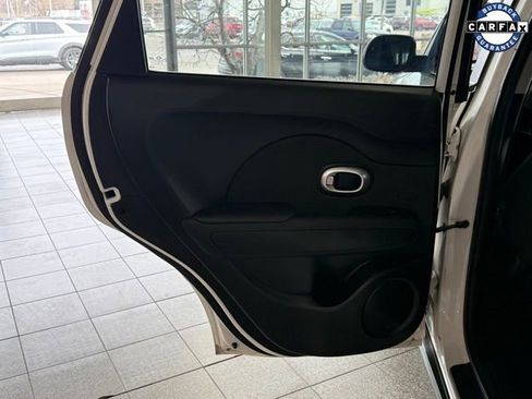 Used 2014 Kia Soul image 16