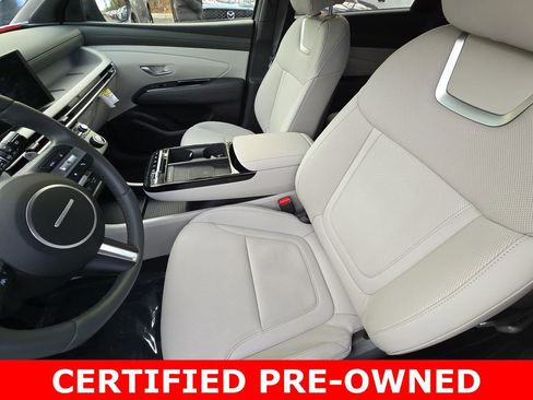 Certified 2025 Hyundai Tucson Limited FWD image 16