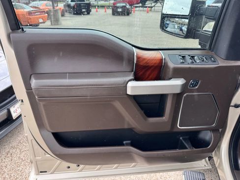 Used 2017 Ford F350 King Ranch w/ Tow Technology Bundle image 24