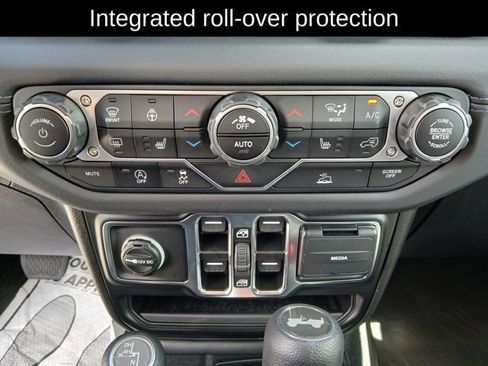 New 2025 Jeep Wrangler Sahara w/ Technology Group image 24