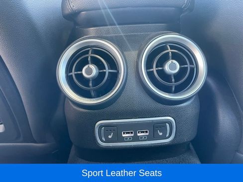 Used 2024 Alfa Romeo Giulia Veloce AWD/4WD image 19