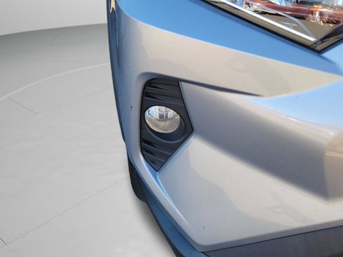 Used 2020 Toyota RAV4 XLE image 13
