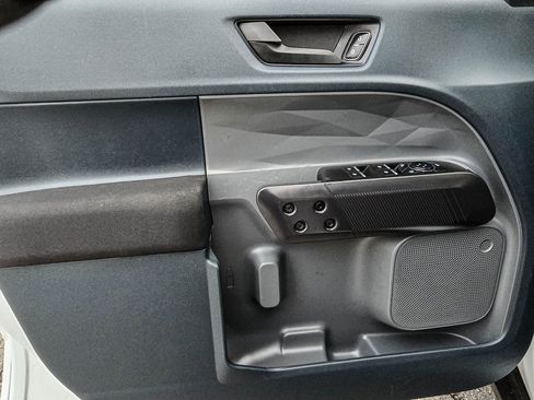 Used 2023 Ford Maverick XL image 11