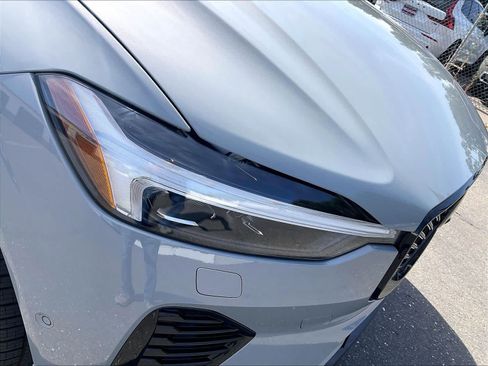 New 2026 Volvo XC60 B5 Ultra w/ Climate Package AWD/4WD image 31