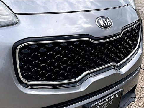 Used 2019 Kia Sportage LX image 30