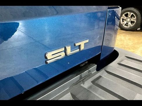 Used 2018 GMC Sierra 1500 SLT w/ SLT Premium Package image 24