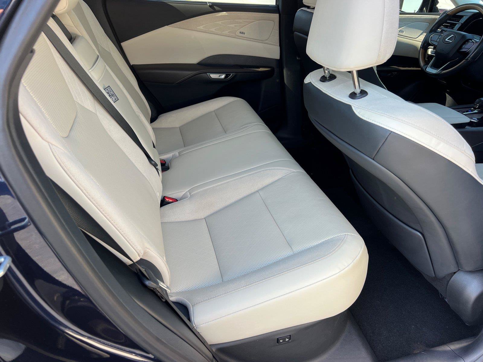 Certified 2024 Lexus RX 350 FWD w/ Convenience Package image 15
