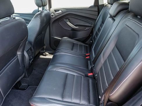 Used 2018 Ford Escape Titanium AWD/4WD image 17