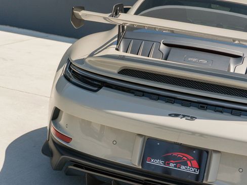 Used 2022 Porsche 911 GT3 RWD image 41