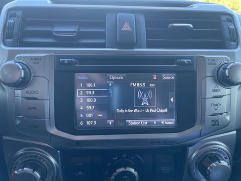 Certified 2019 Toyota 4Runner SR5 Premium AWD/4WD image 19