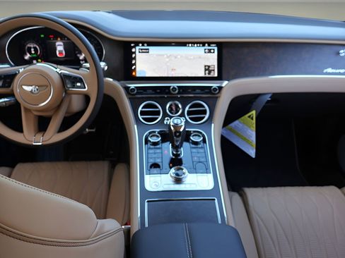New 2026 Bentley Continental GT AWD/4WD image 4