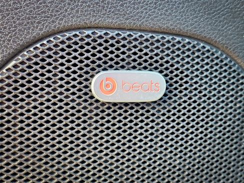 Used 2017 Dodge Durango R/T w/ Technology Group image 13