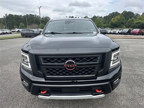 Used 2023 Nissan Titan PRO-4X w/ Pro-4x Utility Package image 8