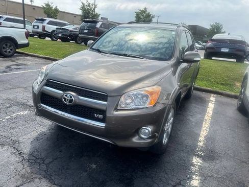 Used 2012 Toyota RAV4 Limited w/ Navigation Value Pkg AWD/4WD image 13