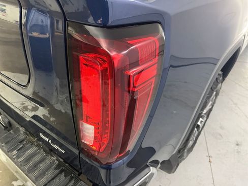 Used 2021 GMC Sierra 1500 SLT w/ SLT Convenience Package image 48