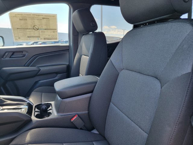 New 2026 Chevrolet Colorado Trail Boss AWD/4WD image 12