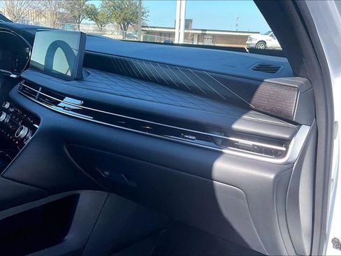 Used 2026 INFINITI QX60 Autograph w/ Dark Cargo Package image 21