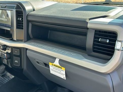 New 2025 Ford F350 XL w/ XL Chrome Package image 19