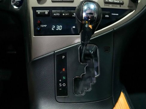Used 2015 Lexus RX 450h FWD image 17