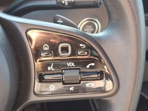 Used 2024 Mercedes-Benz Sprinter 2500 image 24