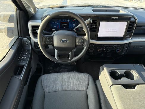 New 2026 Ford F250 XLT w/ XLT Premium Package image 19