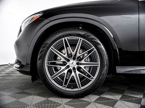 Certified 2026 Mercedes-Benz GLC 43 AMG 4MATIC image 4