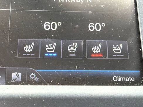 Used 2015 Ford Fusion Energi Titanium w/ Driver Assist Package FWD image 30