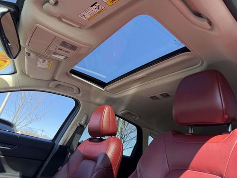 Certified 2023 MAZDA CX-5 Carbon Edition image 11