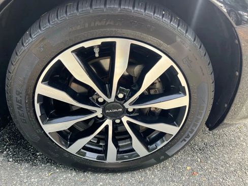 Used 2015 Volvo S60 T5 Premier image 28