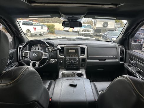 Used 2016 RAM 2500 Limited image 14